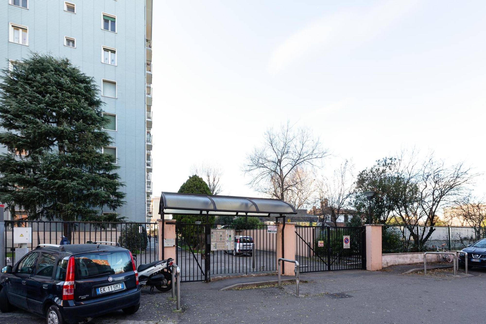 Elegant Milan Apartment In Restocco Area Bagian luar foto