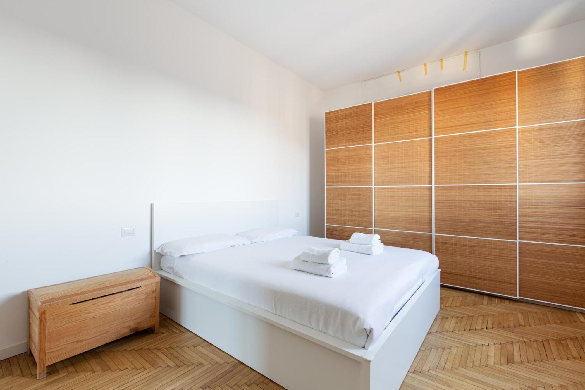 Elegant Milan Apartment In Restocco Area Bagian luar foto